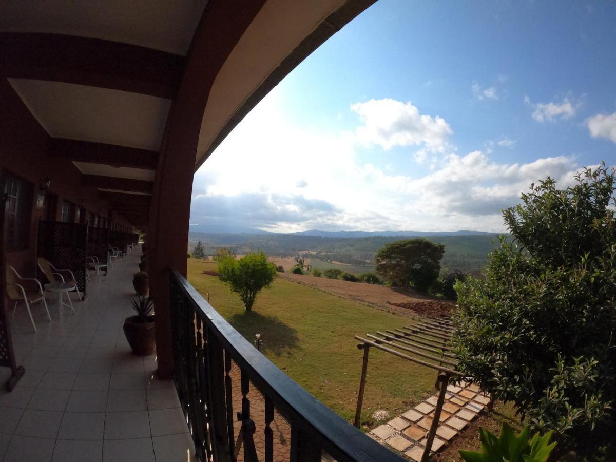 Highview Hotel Karatu Luaran gambar
