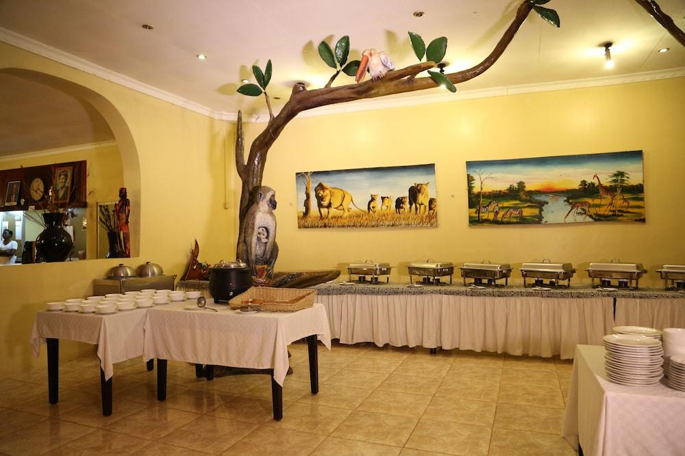 Highview Hotel Karatu Luaran gambar