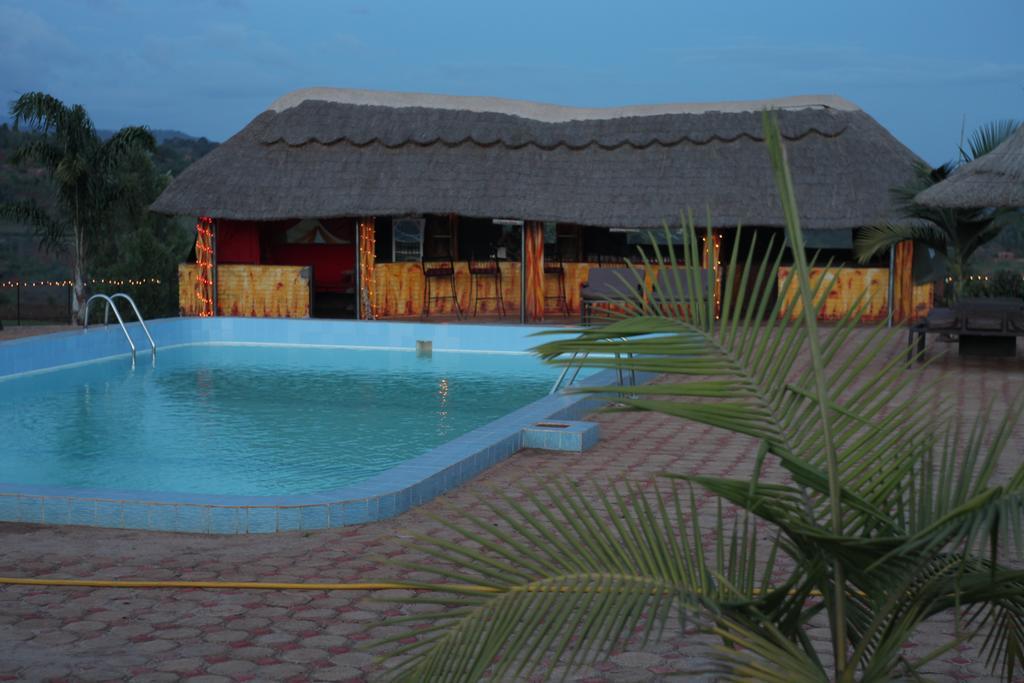 Highview Hotel Karatu Luaran gambar