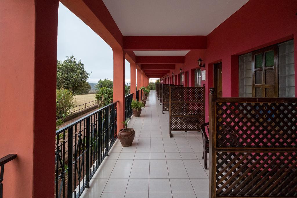 Highview Hotel Karatu Luaran gambar