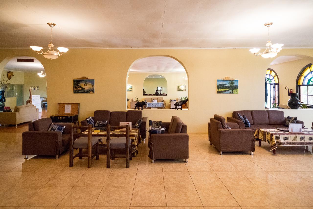 Highview Hotel Karatu Luaran gambar