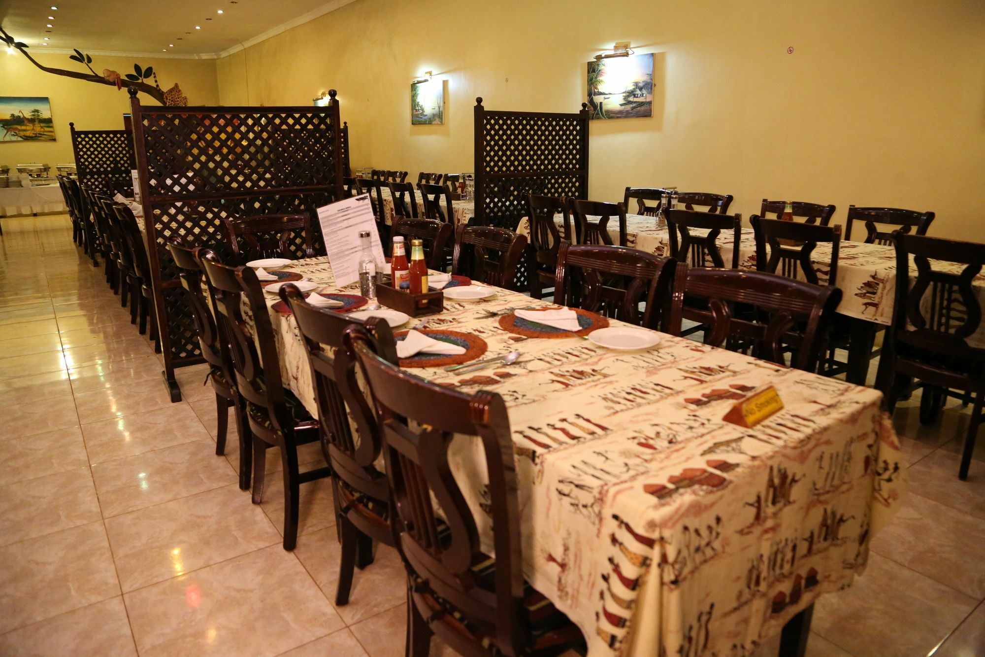 Highview Hotel Karatu Luaran gambar